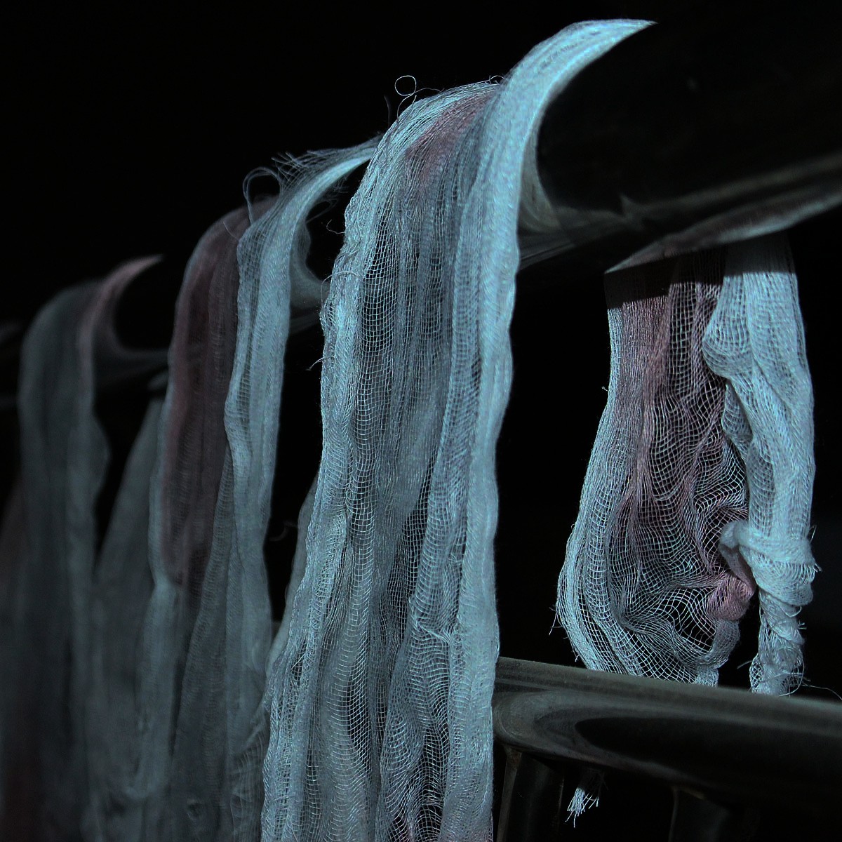 Halloween Bloody Gauze Fabric Draping Horror Party Blood Scary