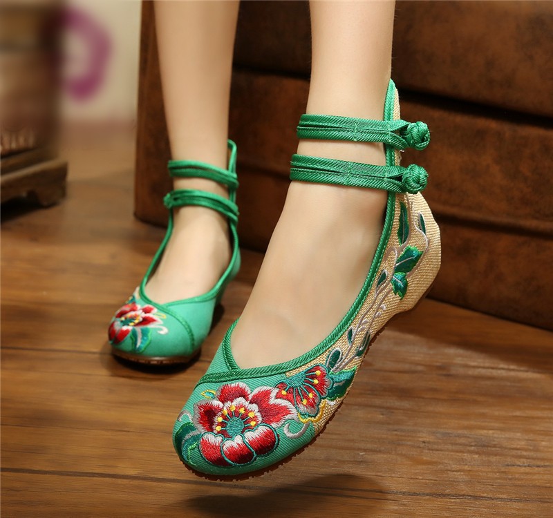 embroidered ballet pumps