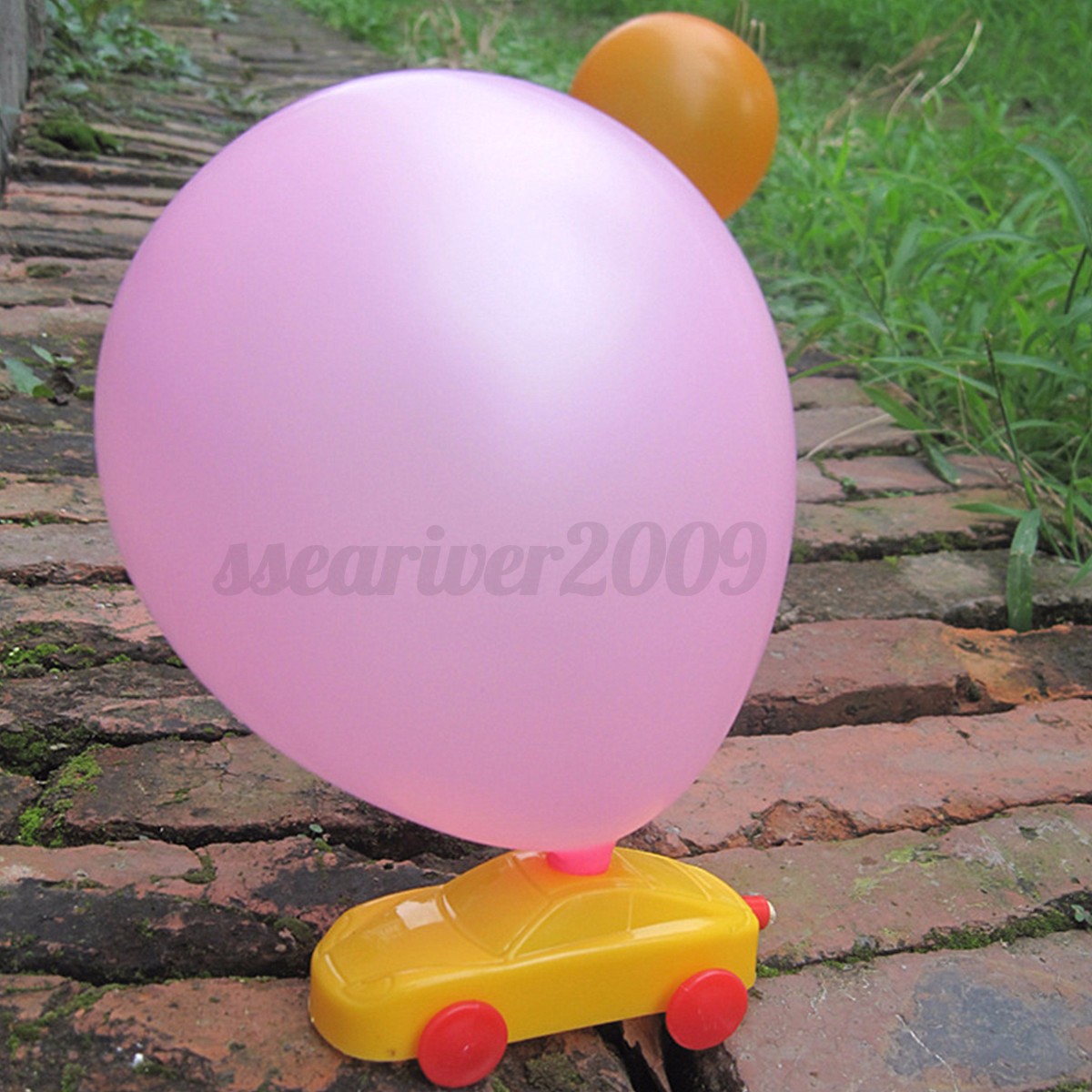power balloon racer car toy