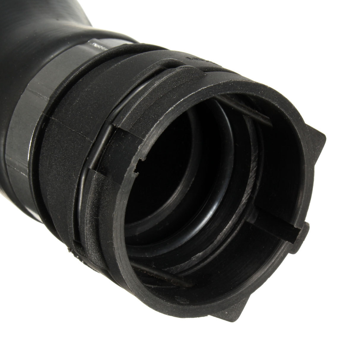 Car Upper Radiator Coolant Hose Pipe For Bmw 325i 325xi