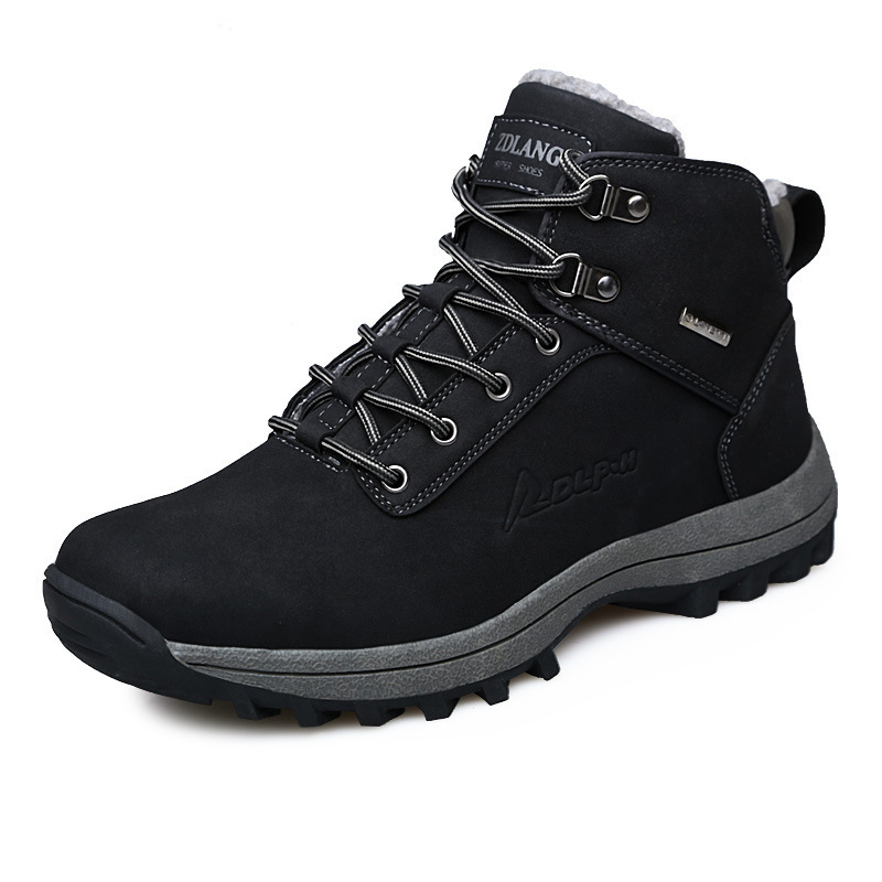 sneaker snowboots