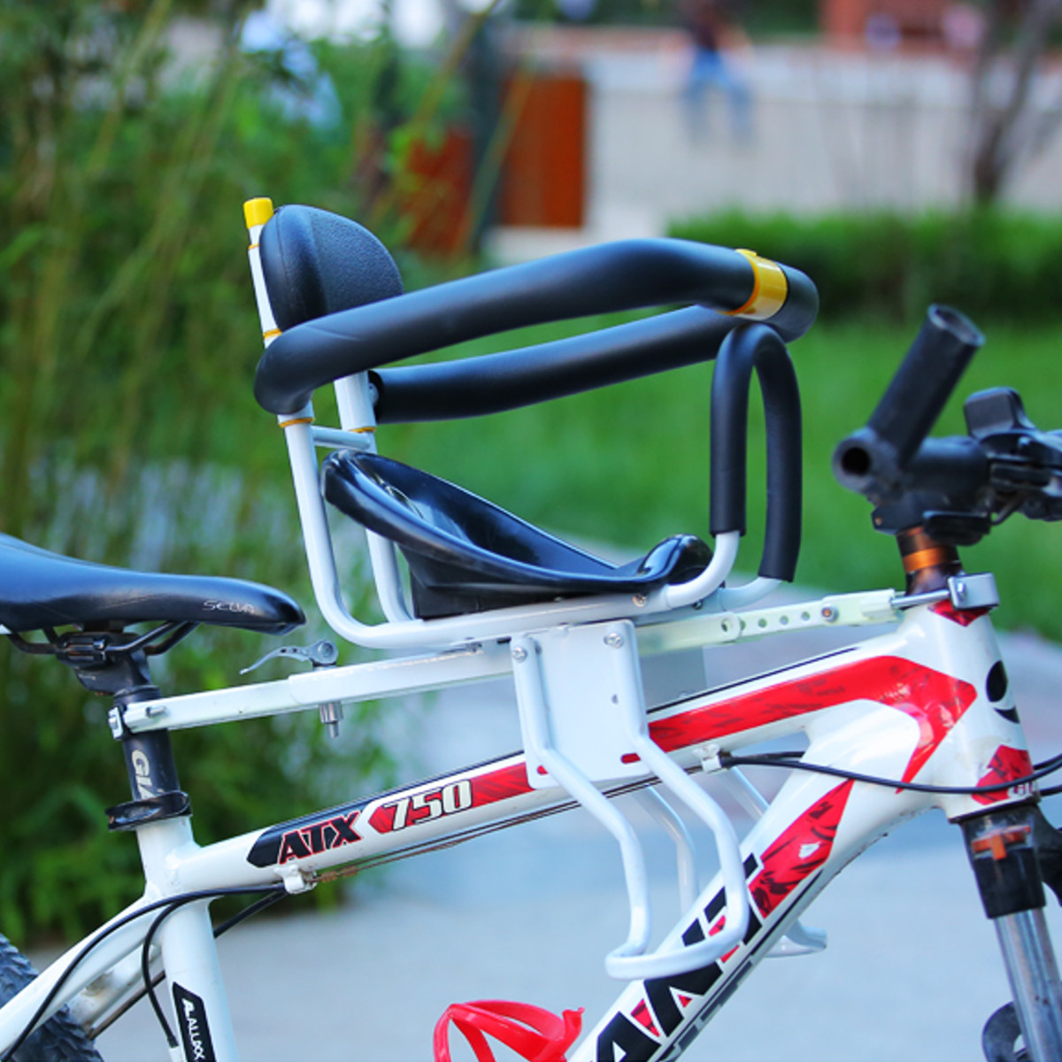 safest child bicycle seat