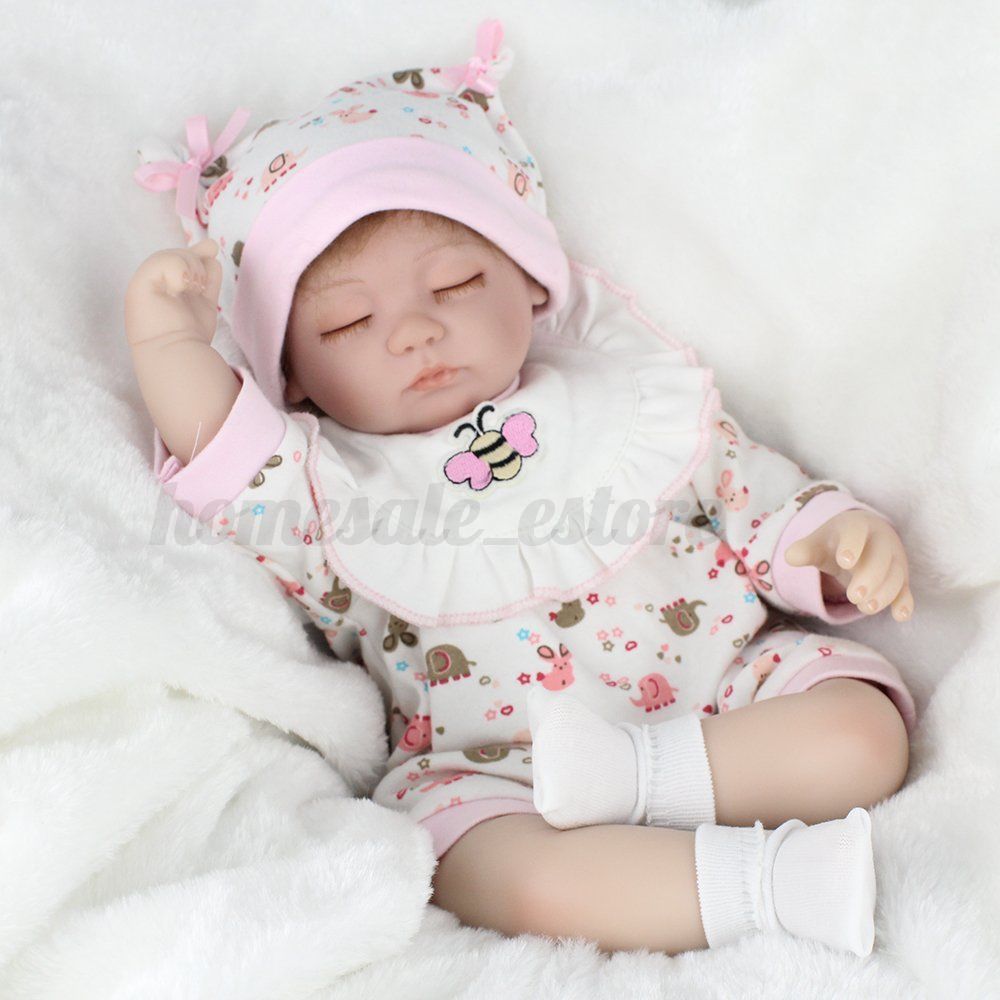 Realistic & Lifelike Baby Doll